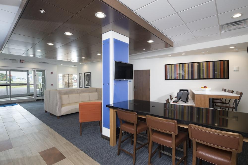 Comfort Inn La Porte Εξωτερικό φωτογραφία