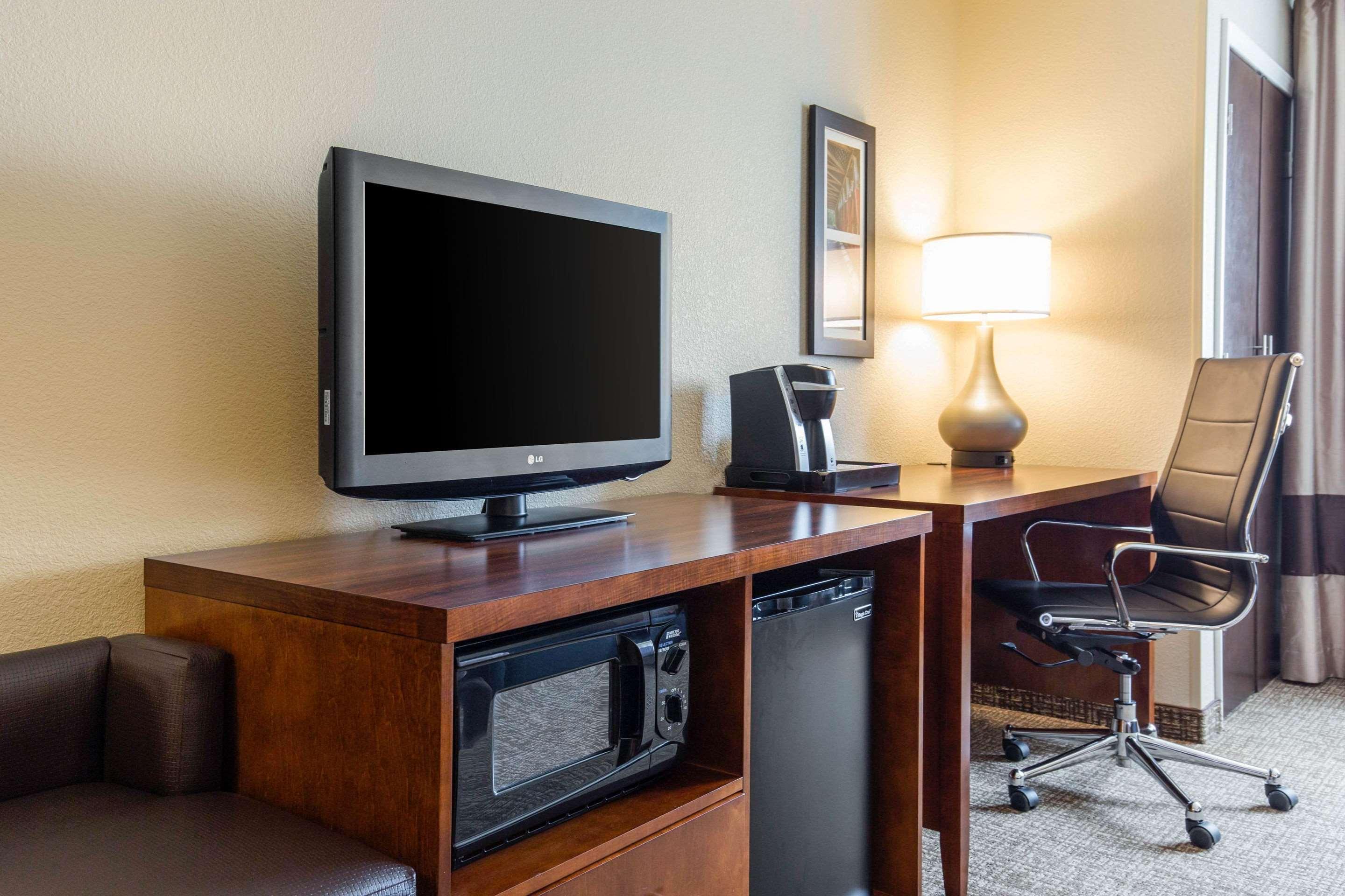 Comfort Inn La Porte Εξωτερικό φωτογραφία