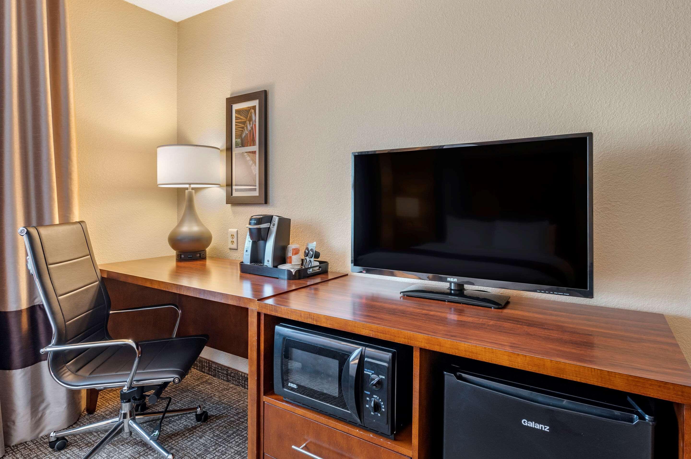 Comfort Inn La Porte Εξωτερικό φωτογραφία