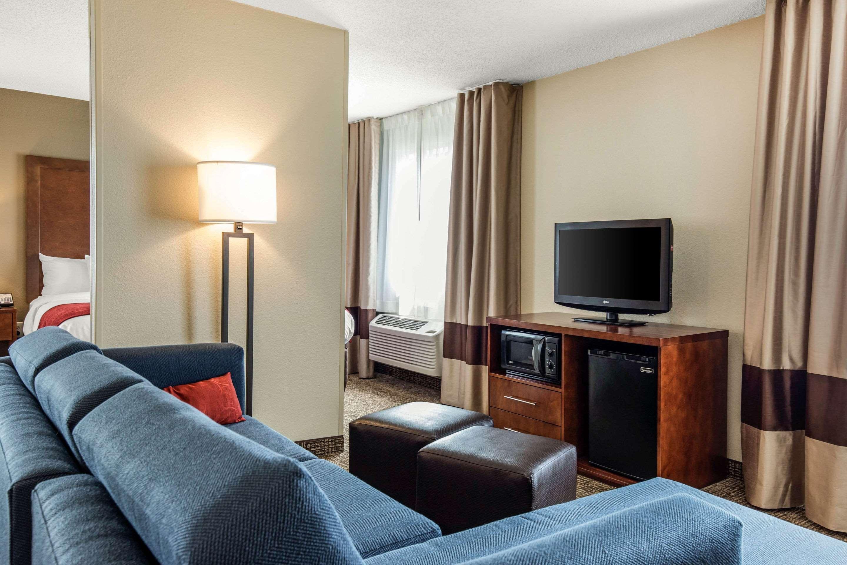 Comfort Inn La Porte Εξωτερικό φωτογραφία
