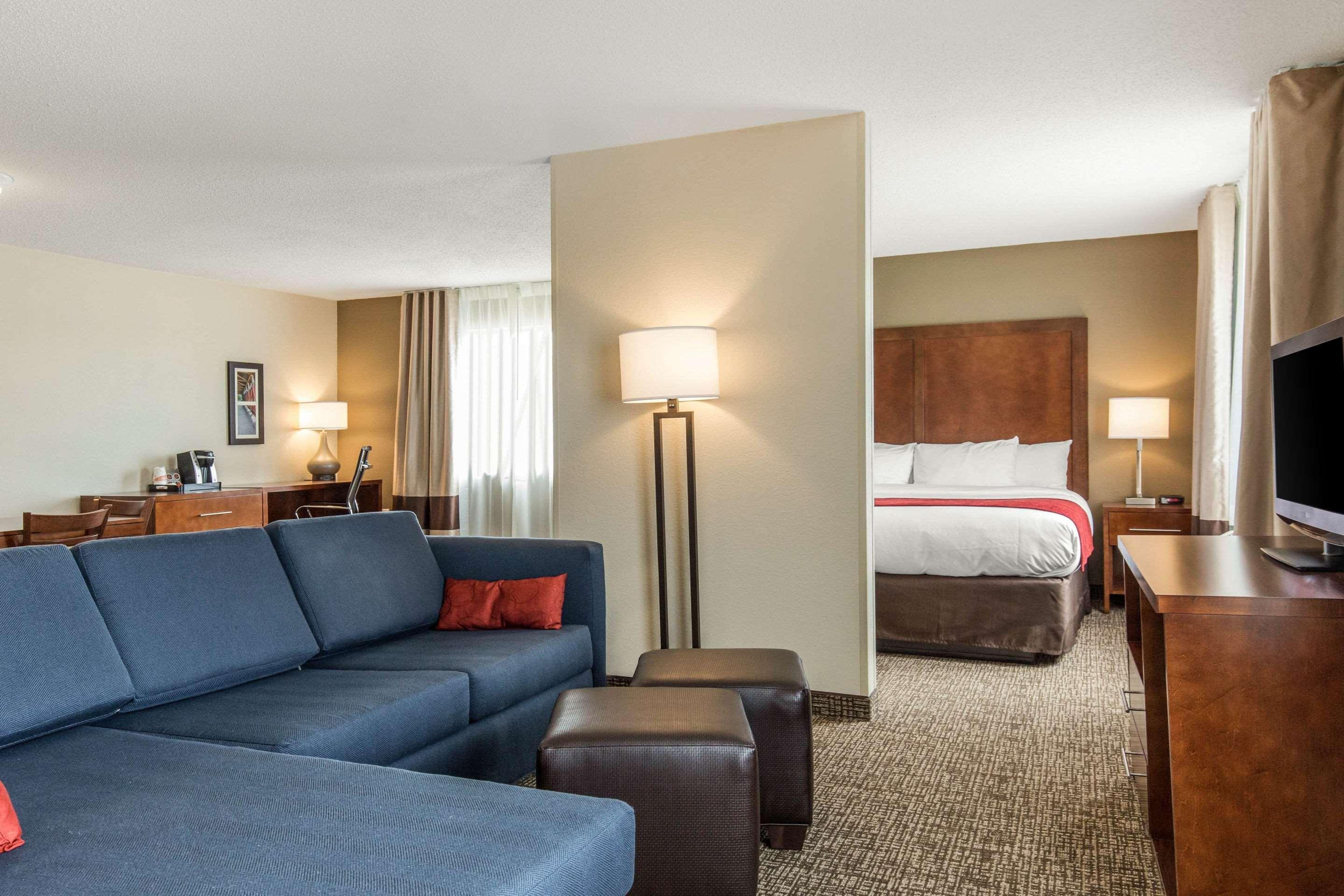 Comfort Inn La Porte Εξωτερικό φωτογραφία